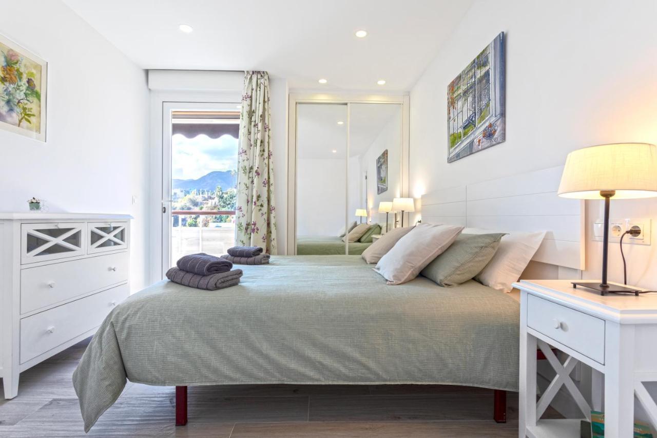 Arpa De Treboles - Carihuela Views! Apartment Torremolinos Exterior photo
